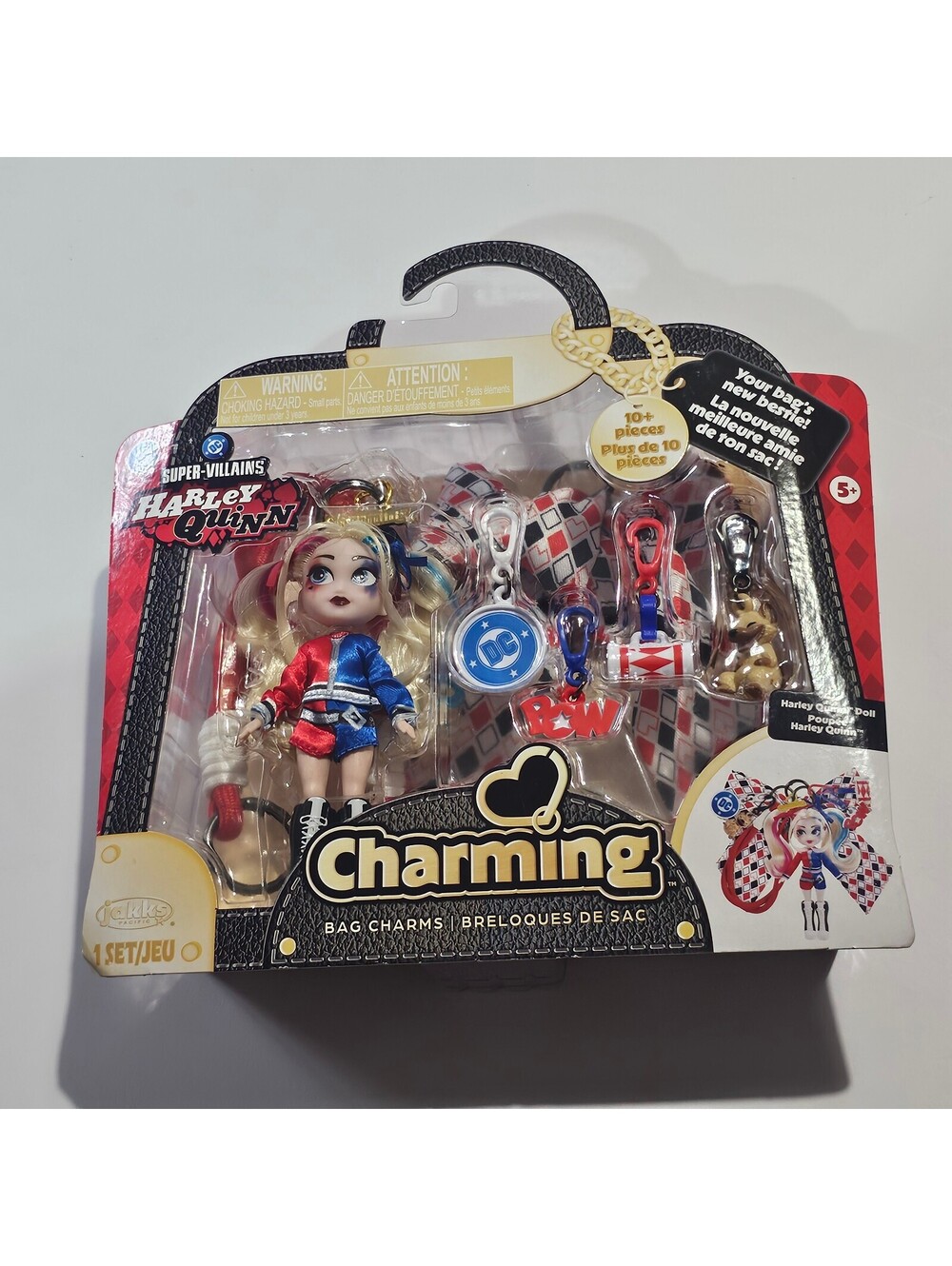 Charming Harley Quinn doll figure set